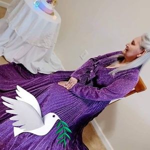 Meet your Posher, Felicita